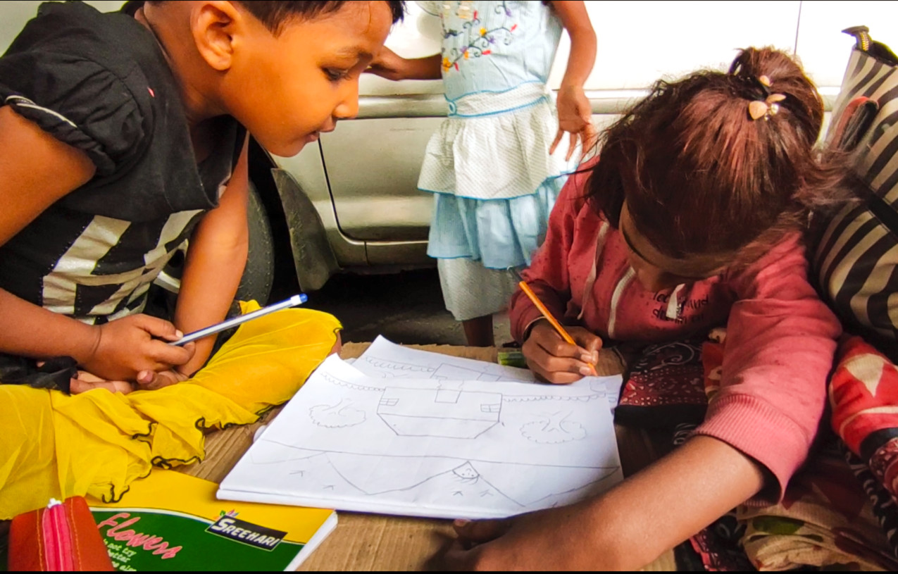 Children on the streets struggle for education amidst pandemic Children on the streets struggle for education amidst pandemic